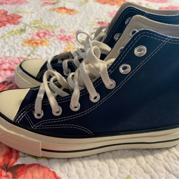 New Converse Sneakers - Picture 4 of 11